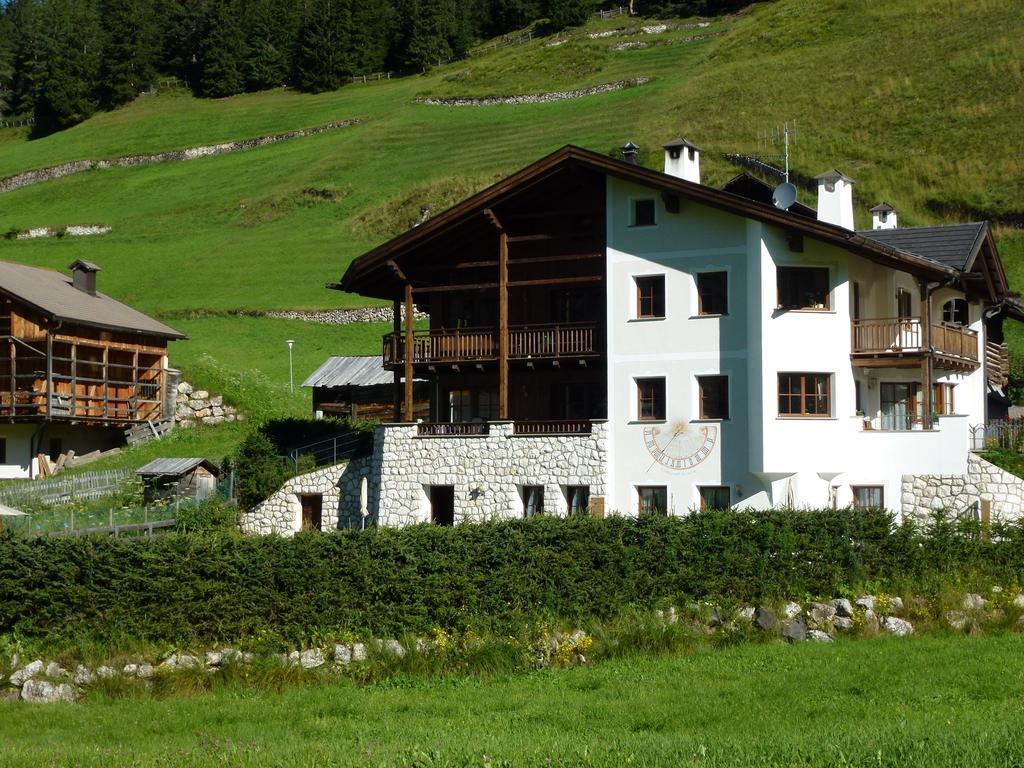 Cedepuent De Sot Selva di Val Gardena Quarto foto